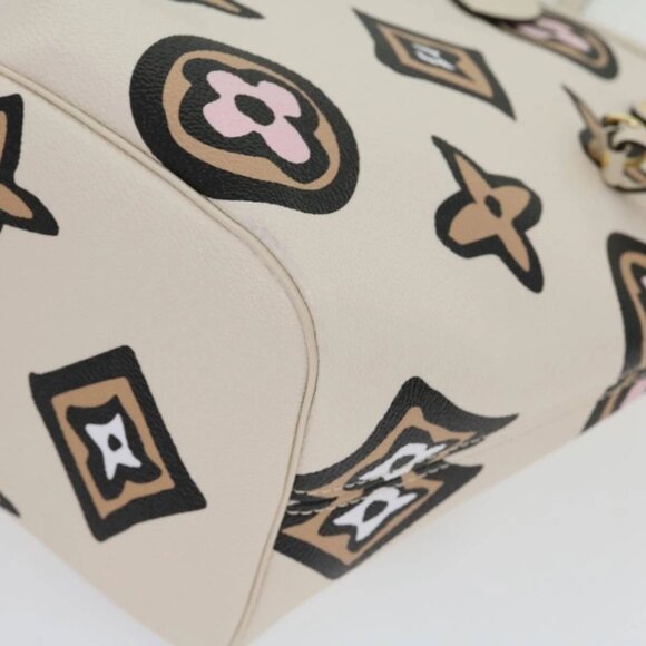 LOUIS VUITTON Monogram Wild at Heart Neverfull MM Tote Bag M45819 Auth 30747S - Picture 4 of 16